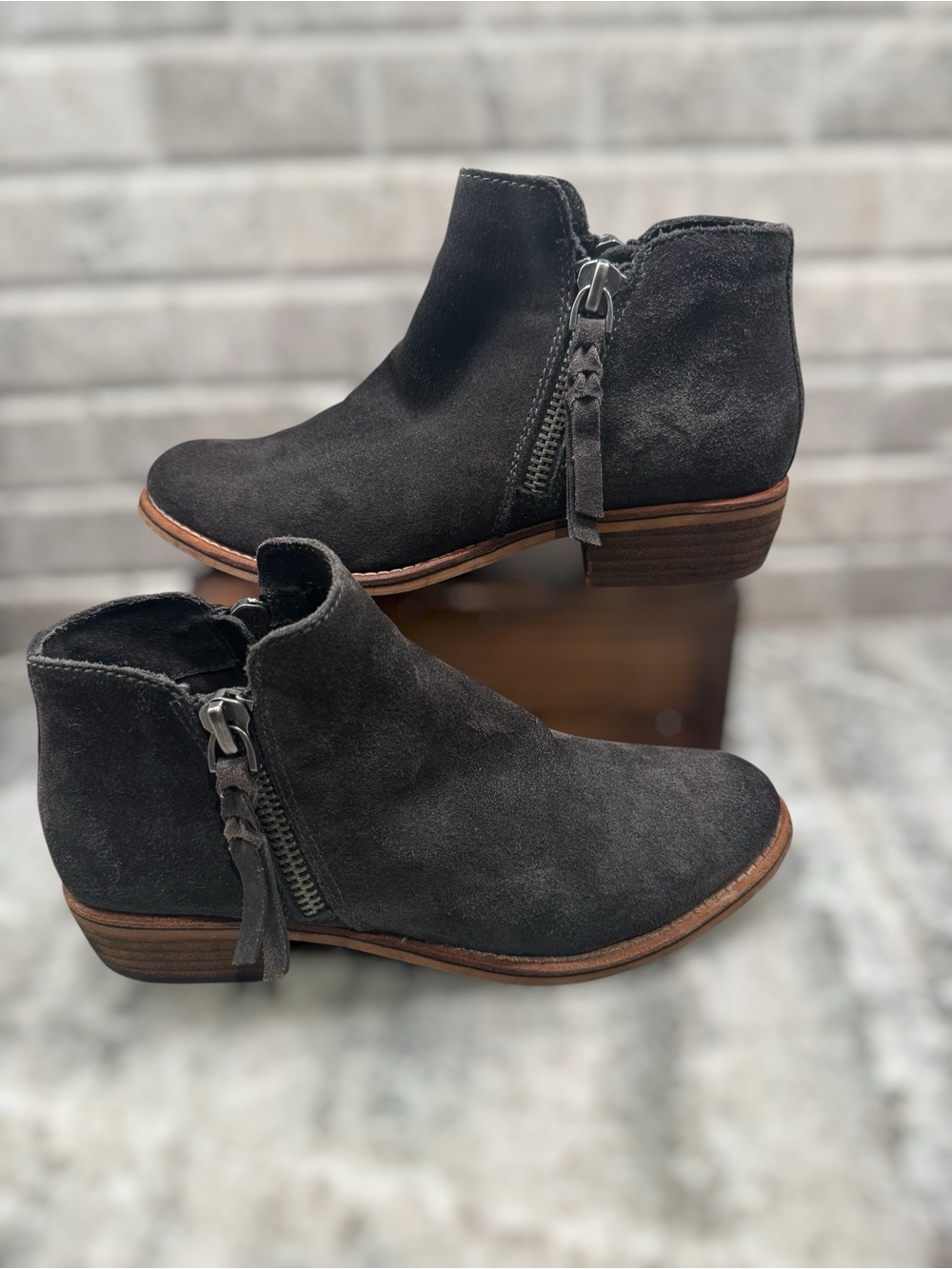 DOLCE VITA Suede Sutton Ankle Booties w/ Double Side Zippers, Antracite, Sz 8